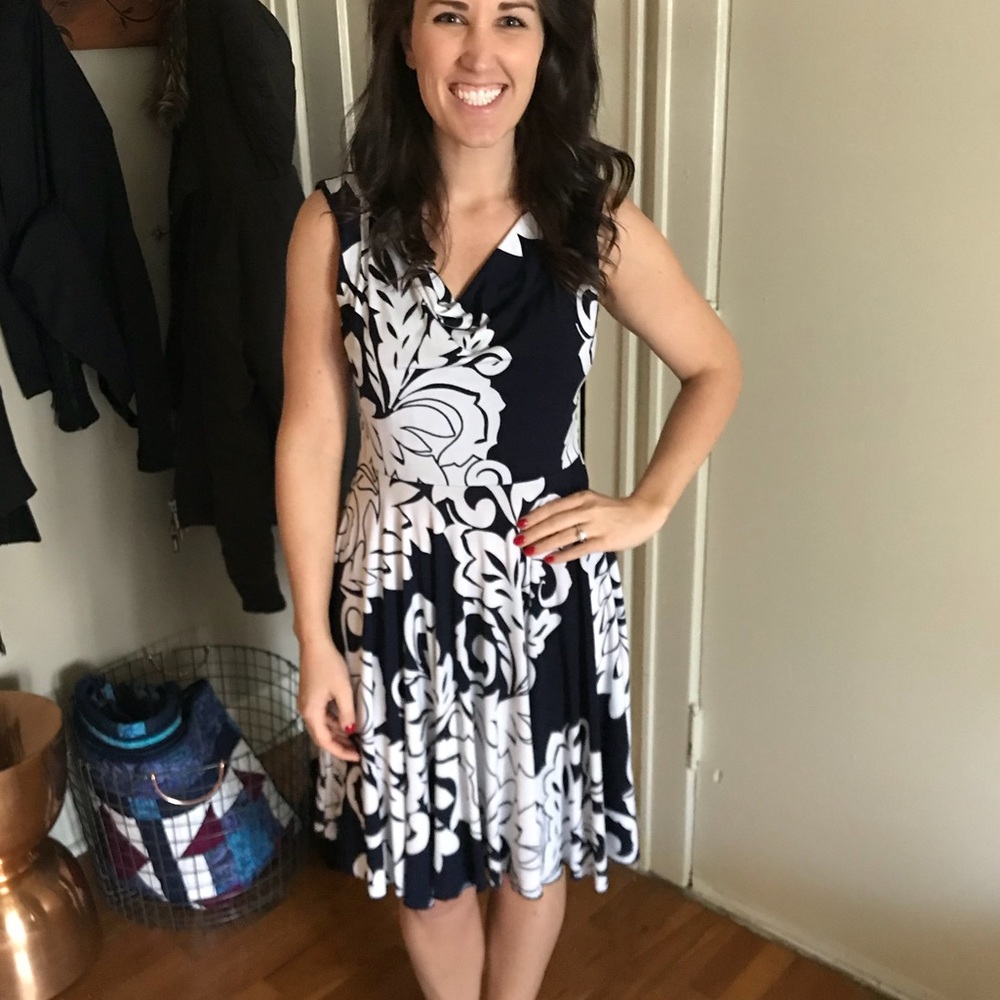 Blue & white pattern dress